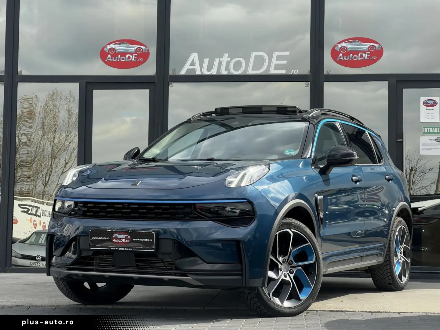 Lynk-Co 01