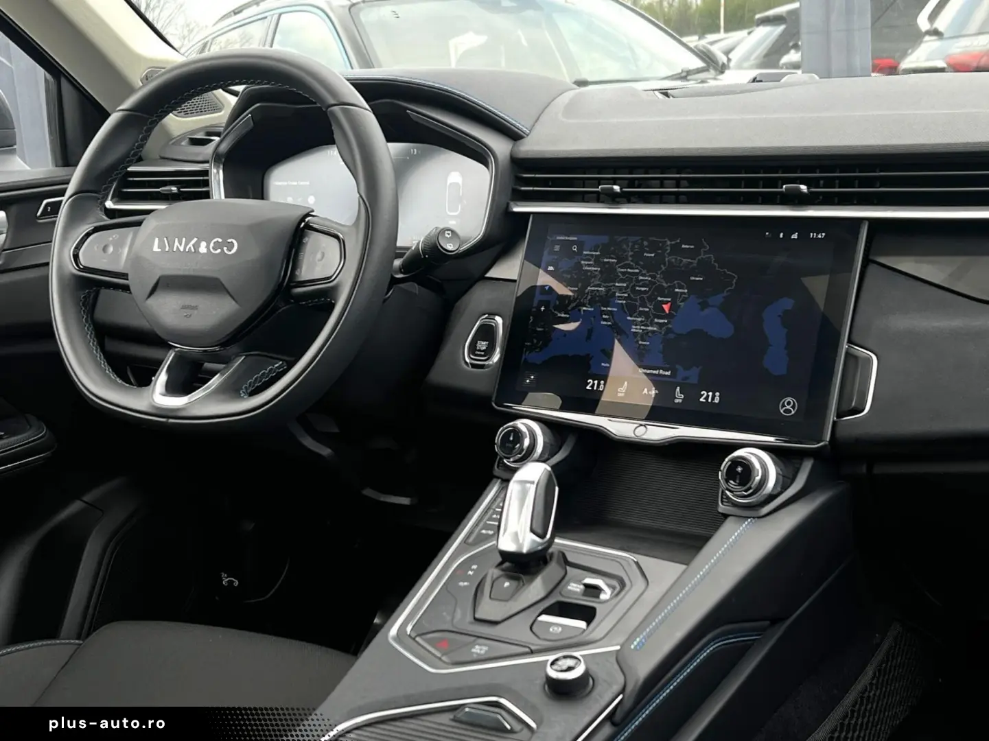 Lynk-Co 01