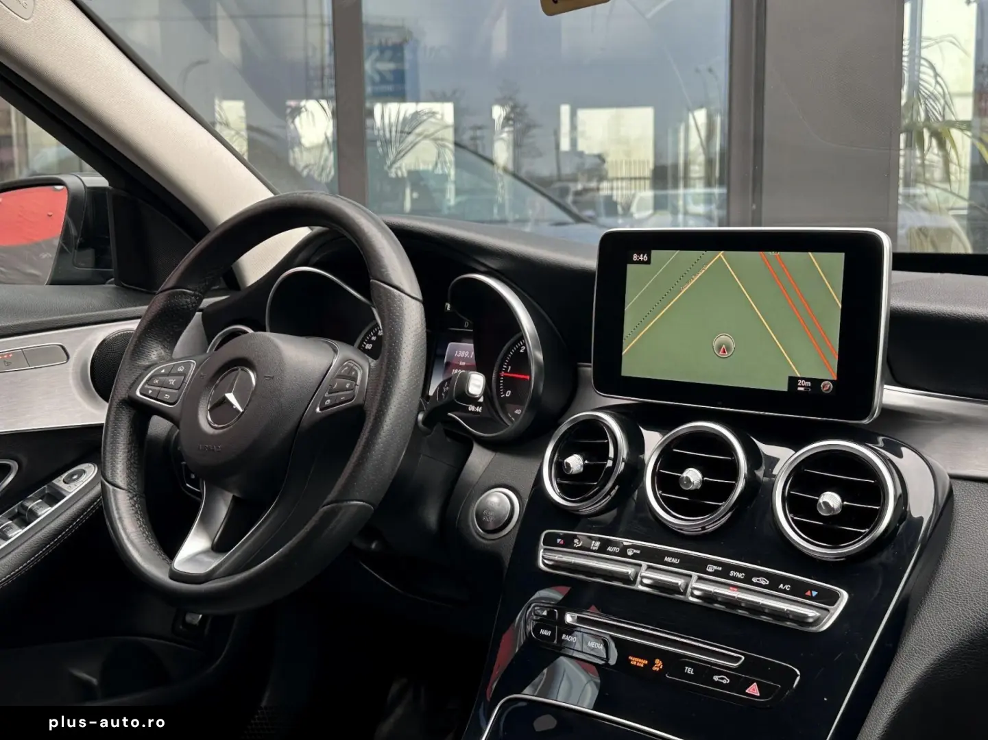 MERCEDES-BENZ C-Class 2018 — imagine 10