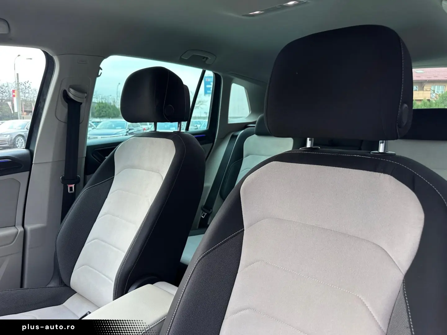 VOLKSWAGEN Tiguan 2020 — imagine 11
