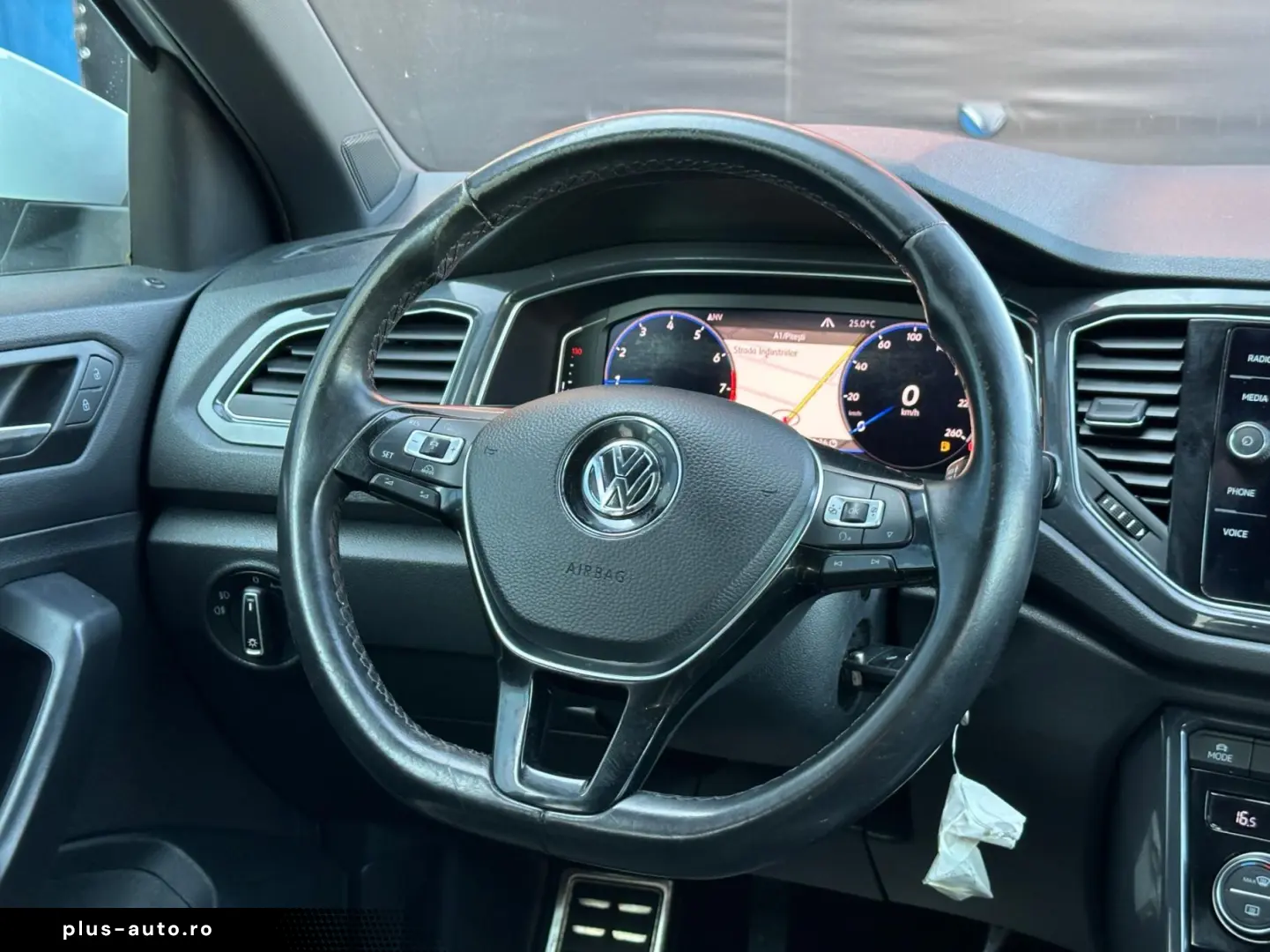 VOLKSWAGEN T-Roc 2017 — imagine 7