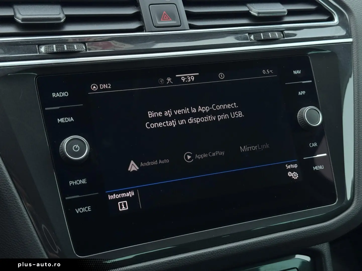 VOLKSWAGEN Tiguan 2022 — imagine 12