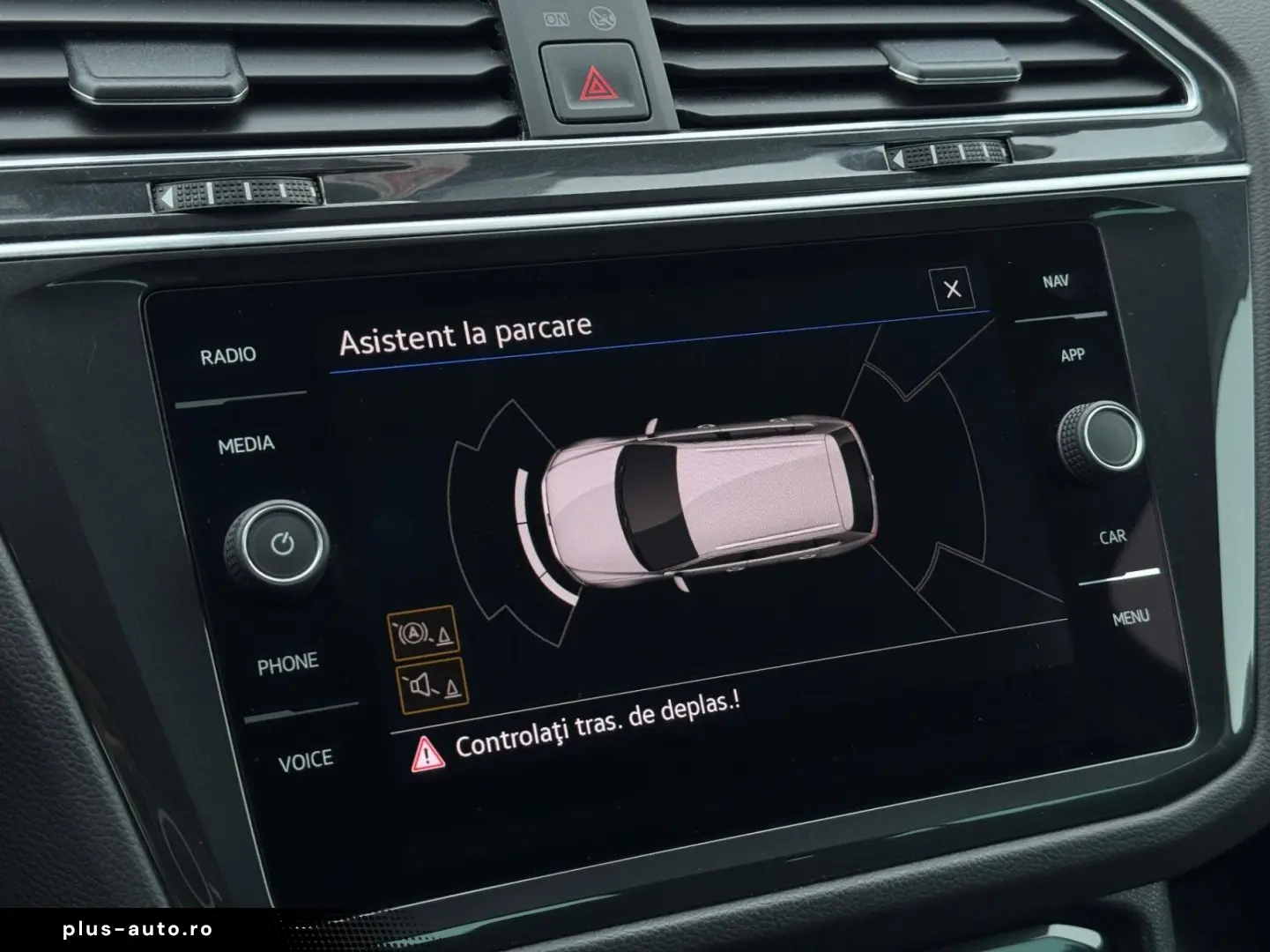 VOLKSWAGEN Tiguan 2022 — imagine 15