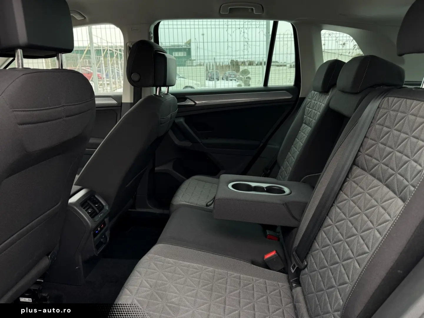 VOLKSWAGEN Tiguan 2022 — imagine 19