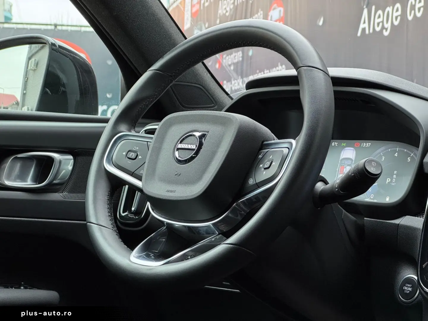Volvo Xc-40