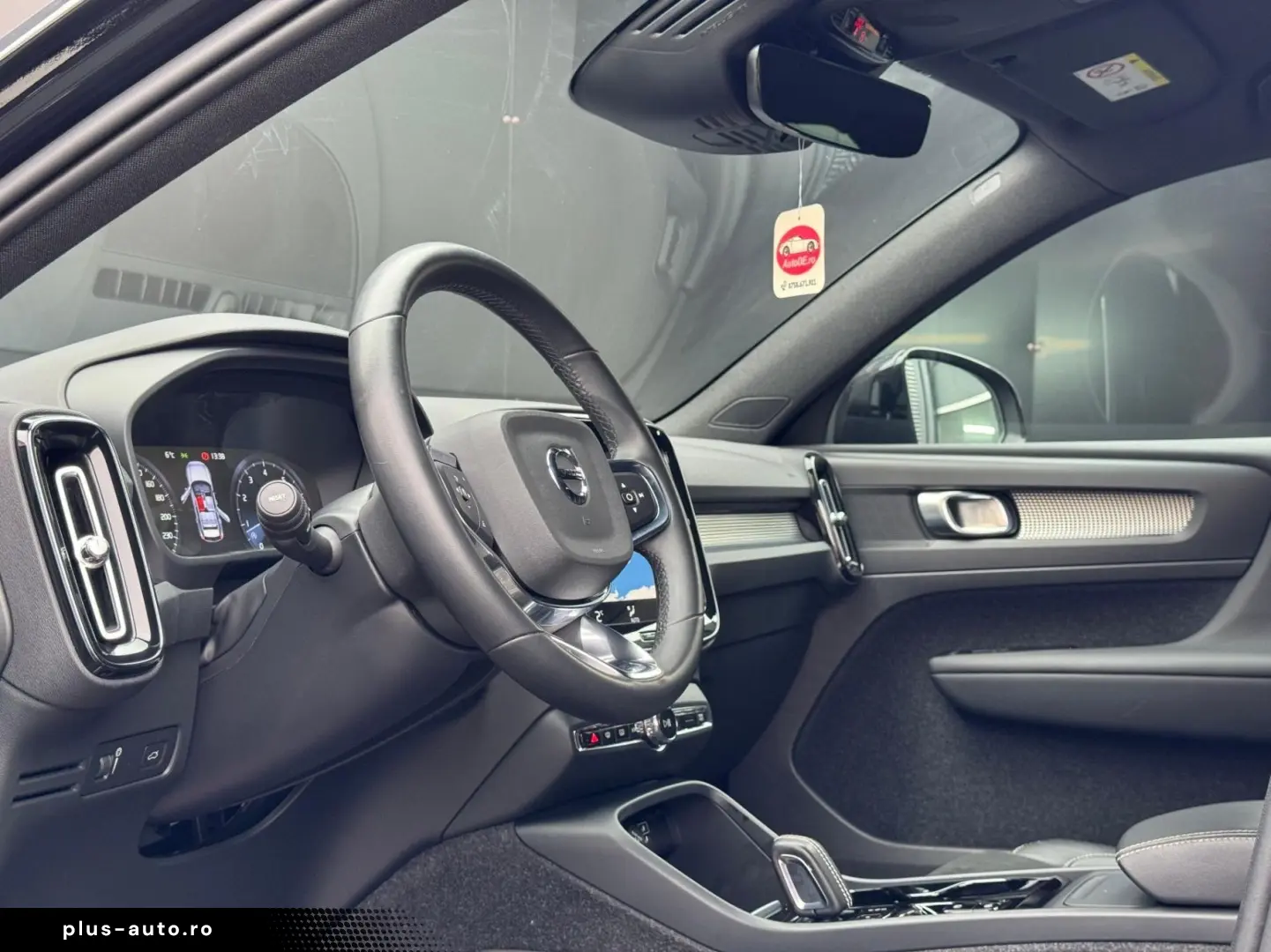 Volvo Xc-40