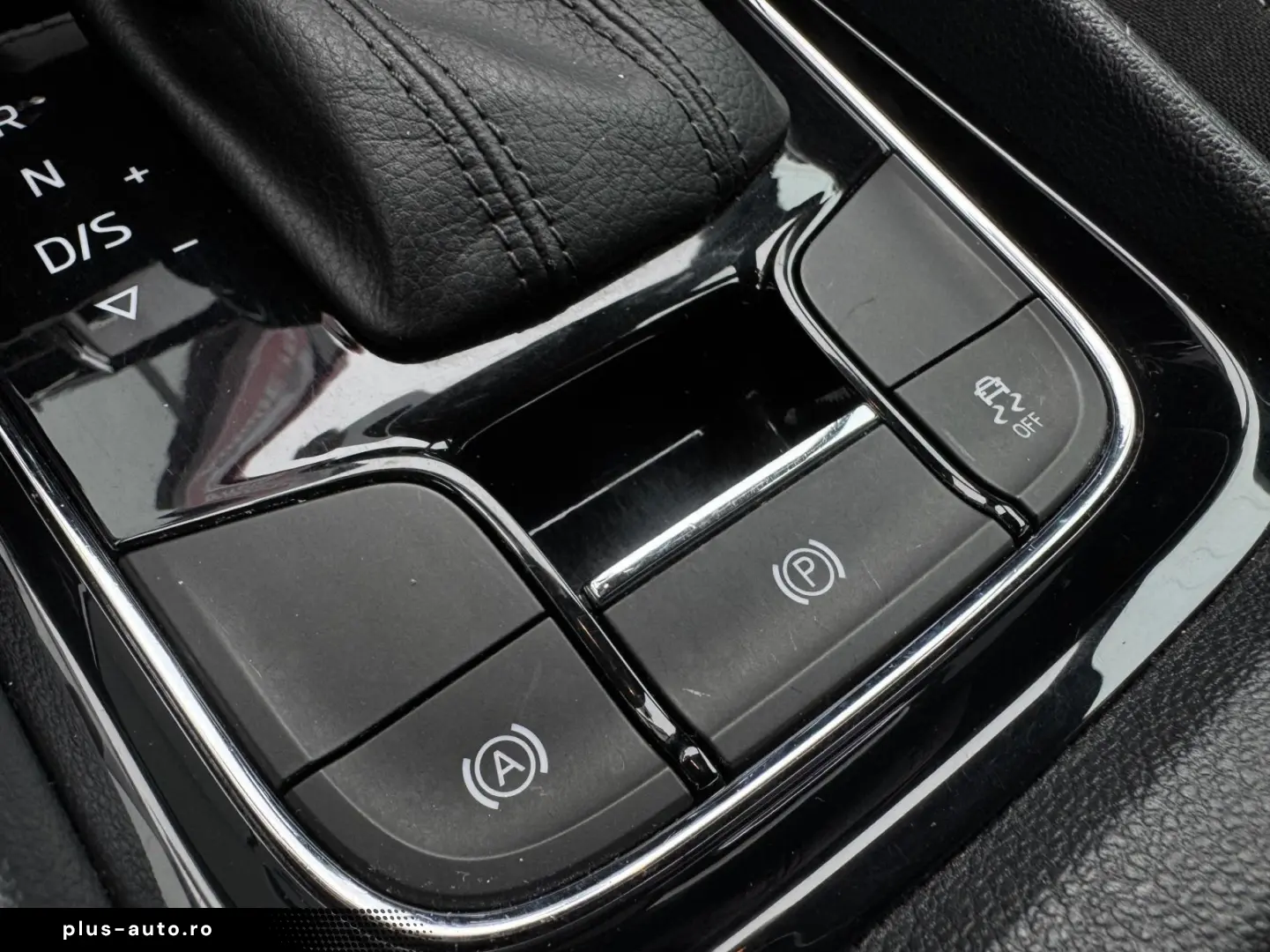 SKODA Karoq 2019 — imagine 13