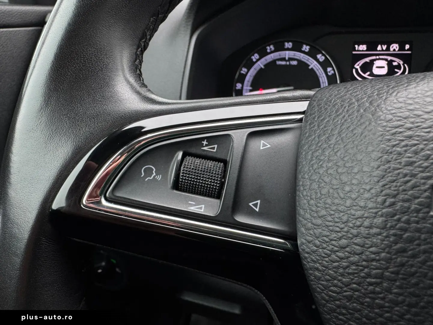 SKODA Karoq 2019 — imagine 20