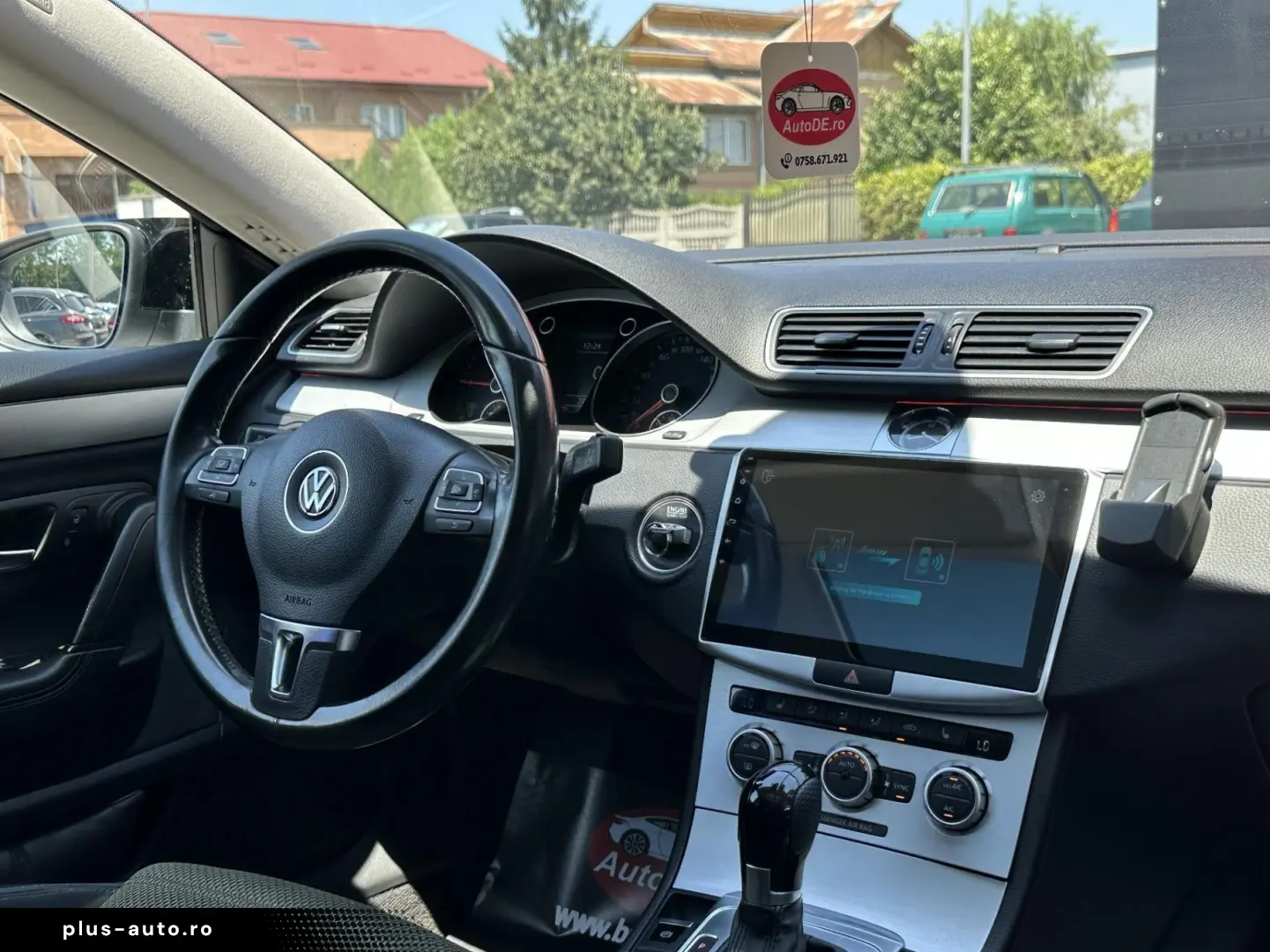 Volkswagen Passat-Cc