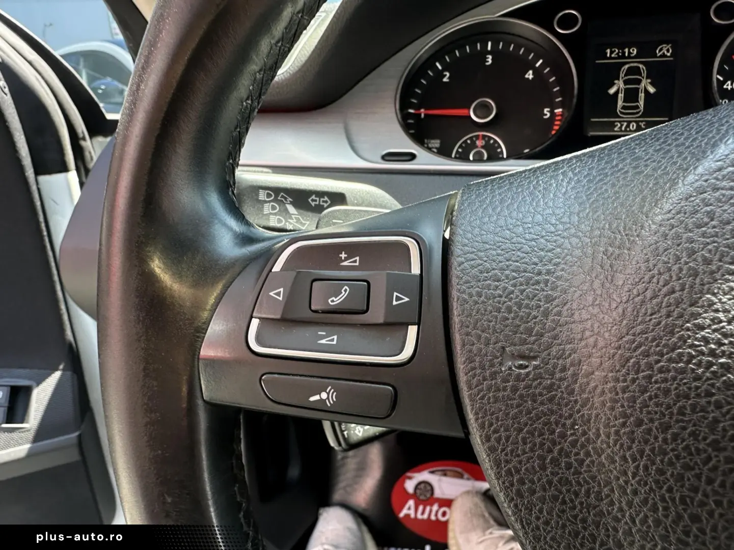 Volkswagen Passat-Cc