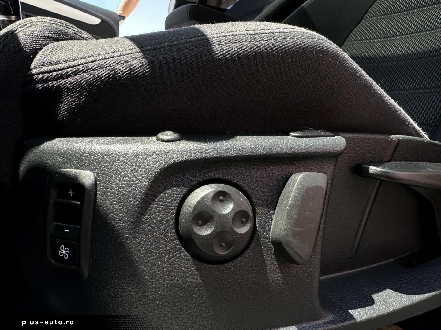 Volkswagen Passat-Cc