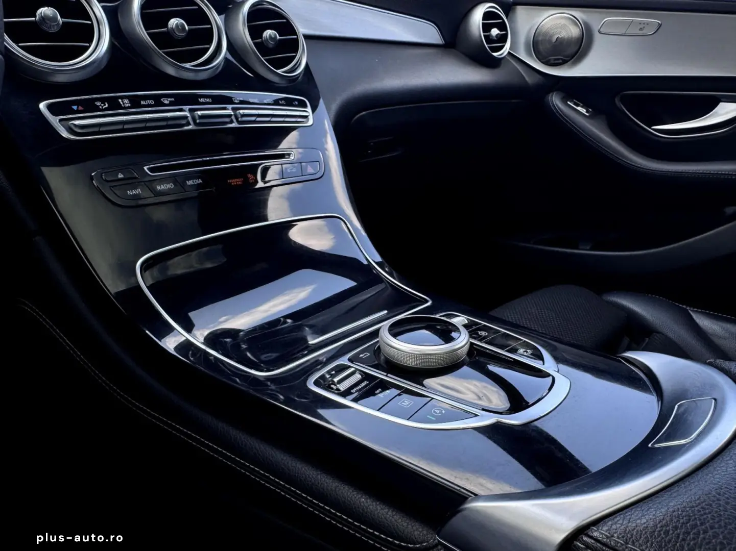 MERCEDES-BENZ GLC 2015 — imagine 15
