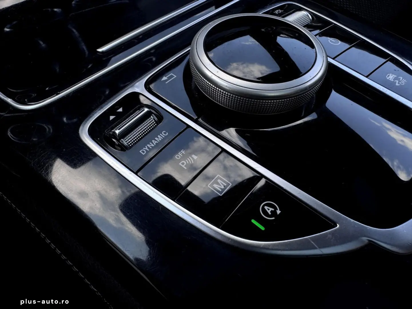 MERCEDES-BENZ GLC 2015 — imagine 22