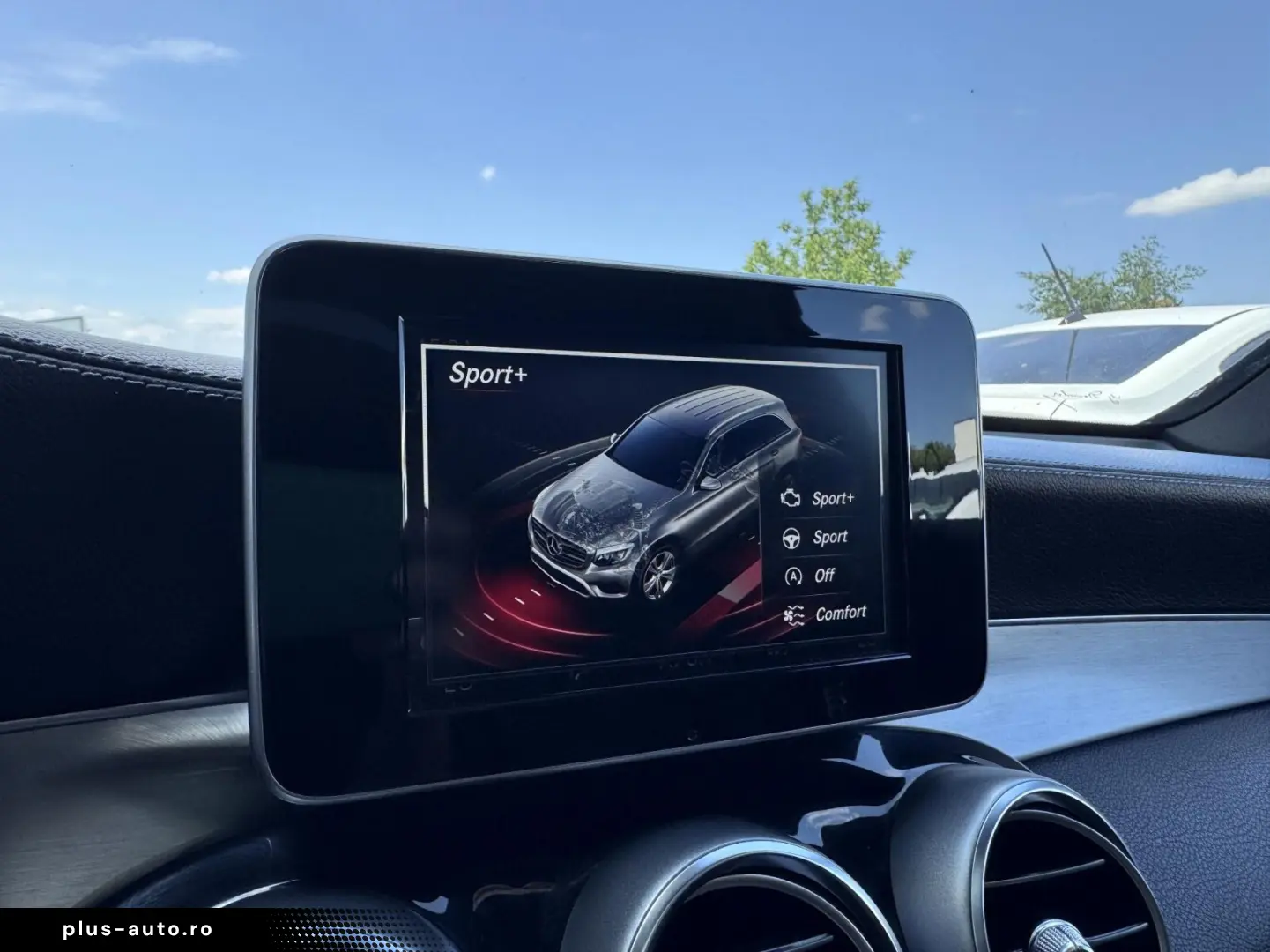 MERCEDES-BENZ GLC 2015 — imagine 24