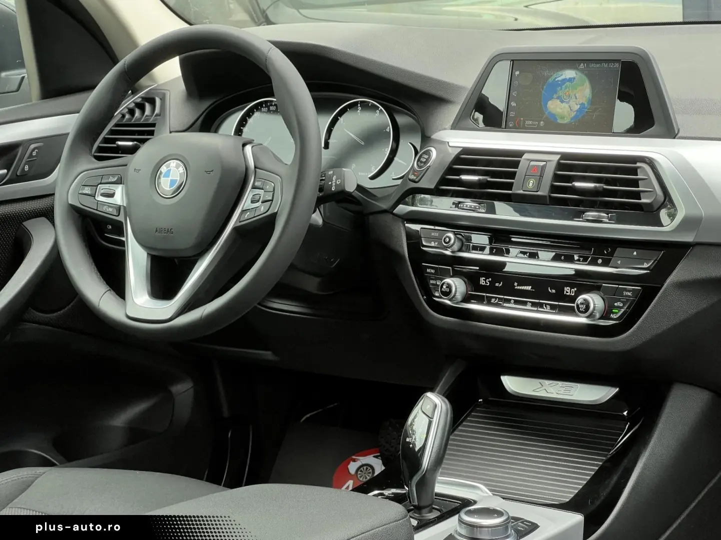 BMW X3 2018 — imagine 8