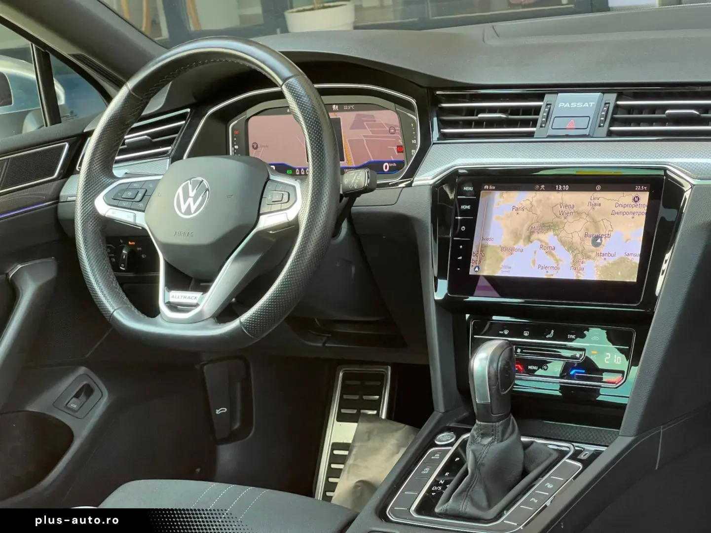 VOLKSWAGEN Passat Alltrack 2021 — imagine 8