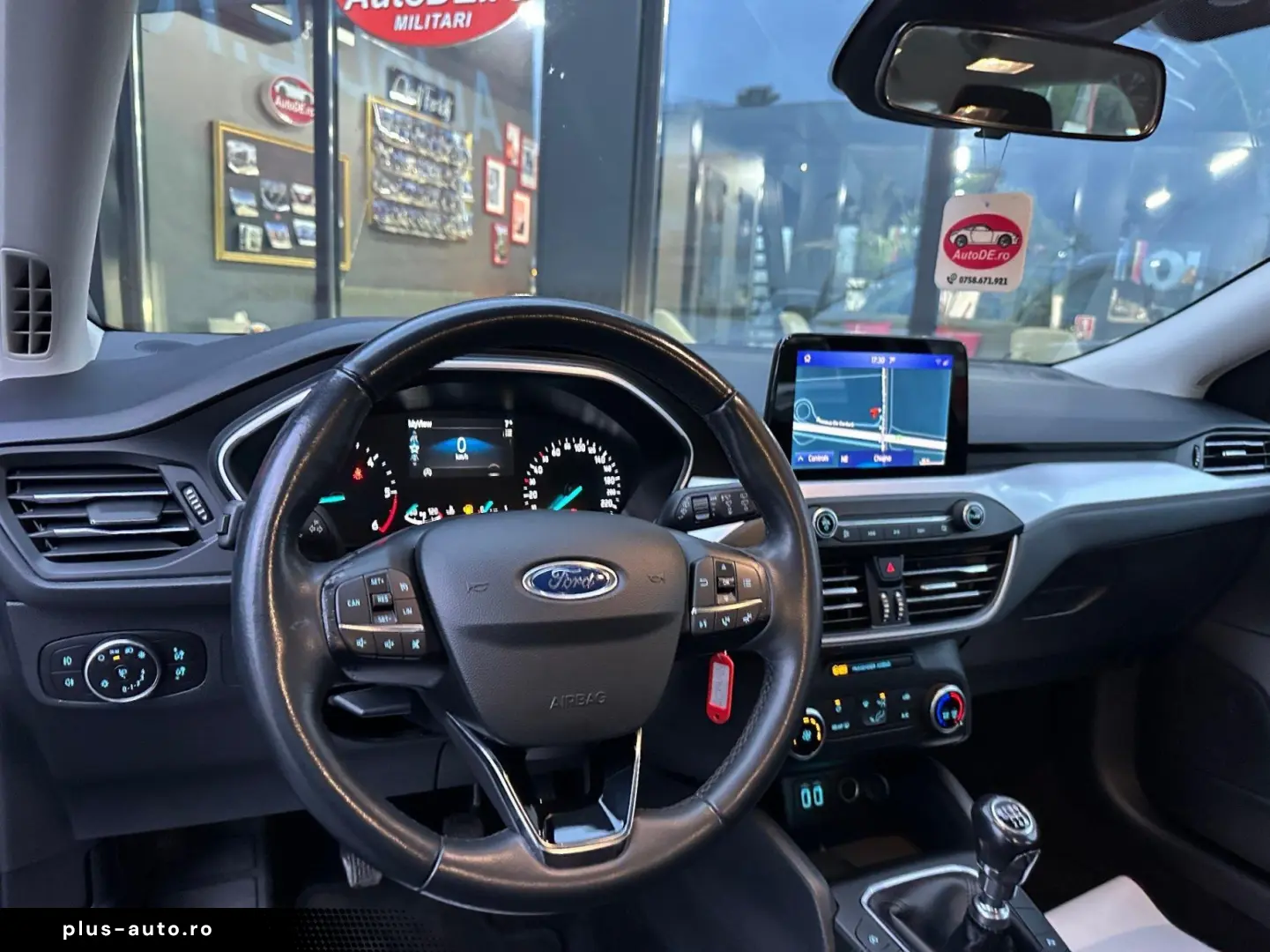 FORD Focus 2020 — imagine 5