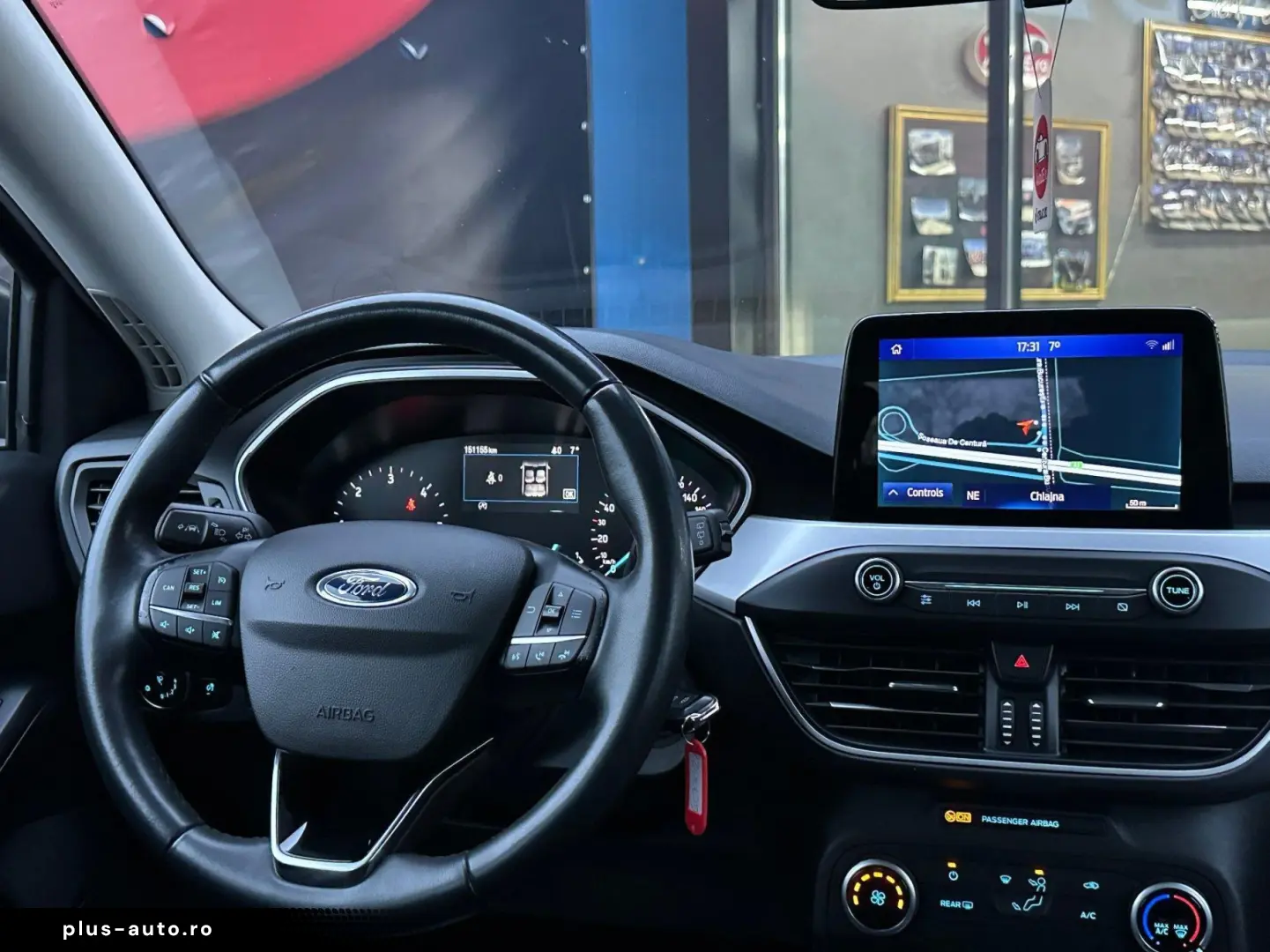FORD Focus 2020 — imagine 7