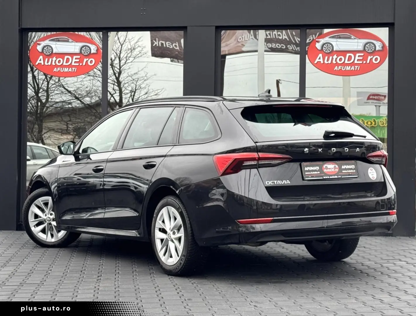 SKODA Octavia 2022 — imagine 3