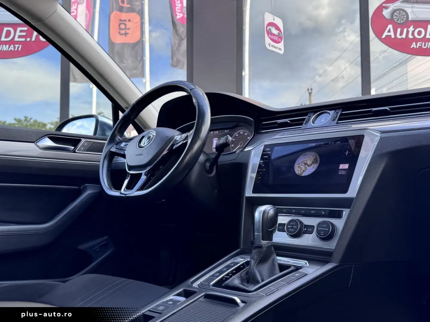 VOLKSWAGEN Passat Alltrack 2017 — imagine 10