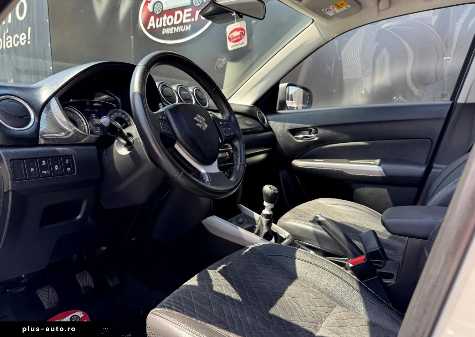 SUZUKI Vitara 2022 — imagine 5