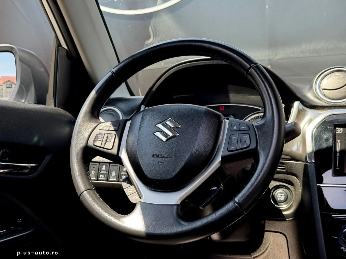 SUZUKI Vitara 2022 — imagine 9