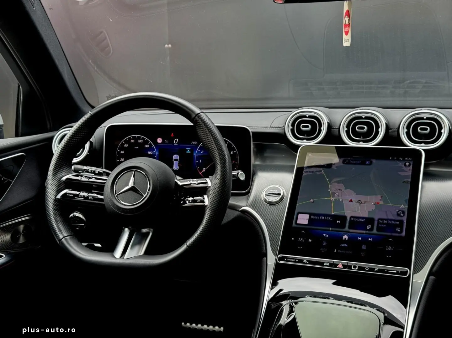 MERCEDES-BENZ GLC 2024 — imagine 8
