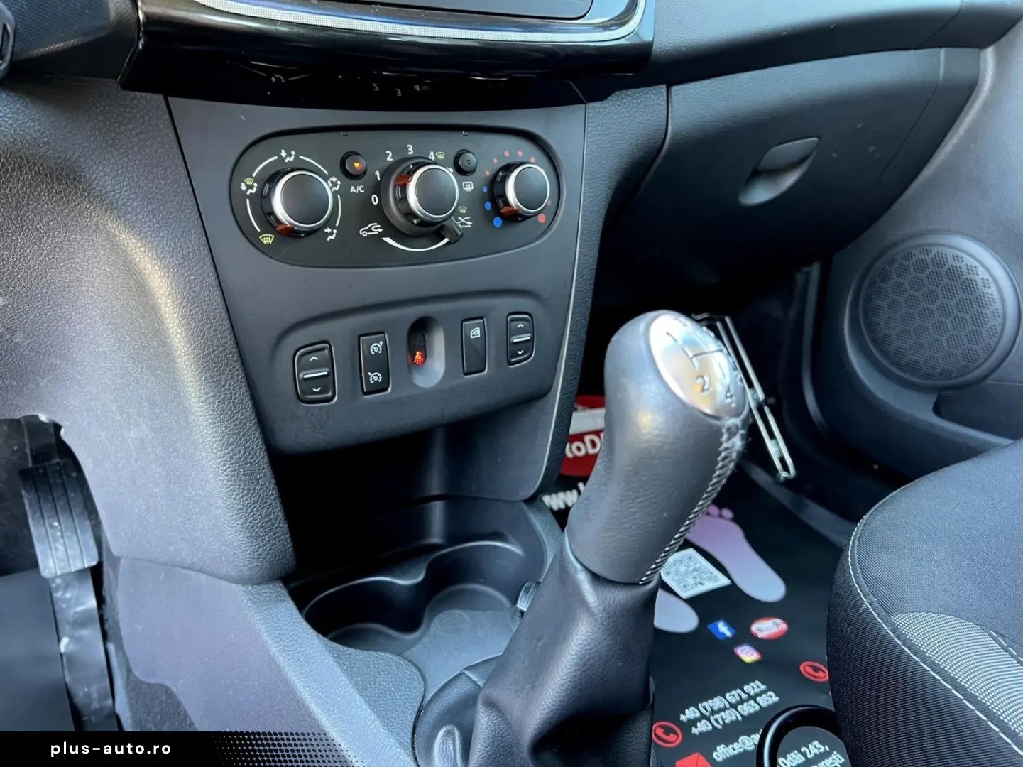DACIA Logan 2018 — imagine 14