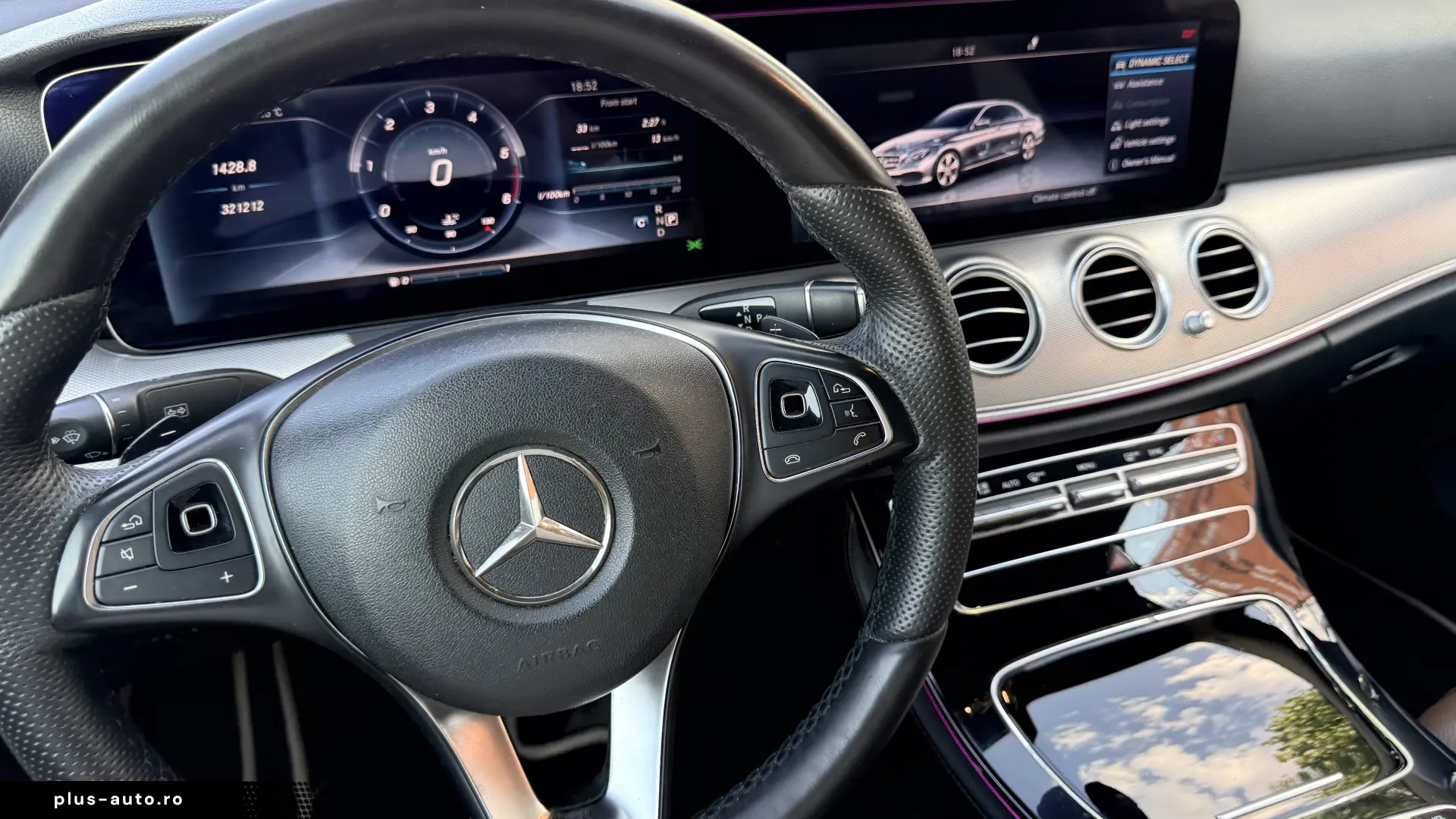 Mercedes-Benz E 220
