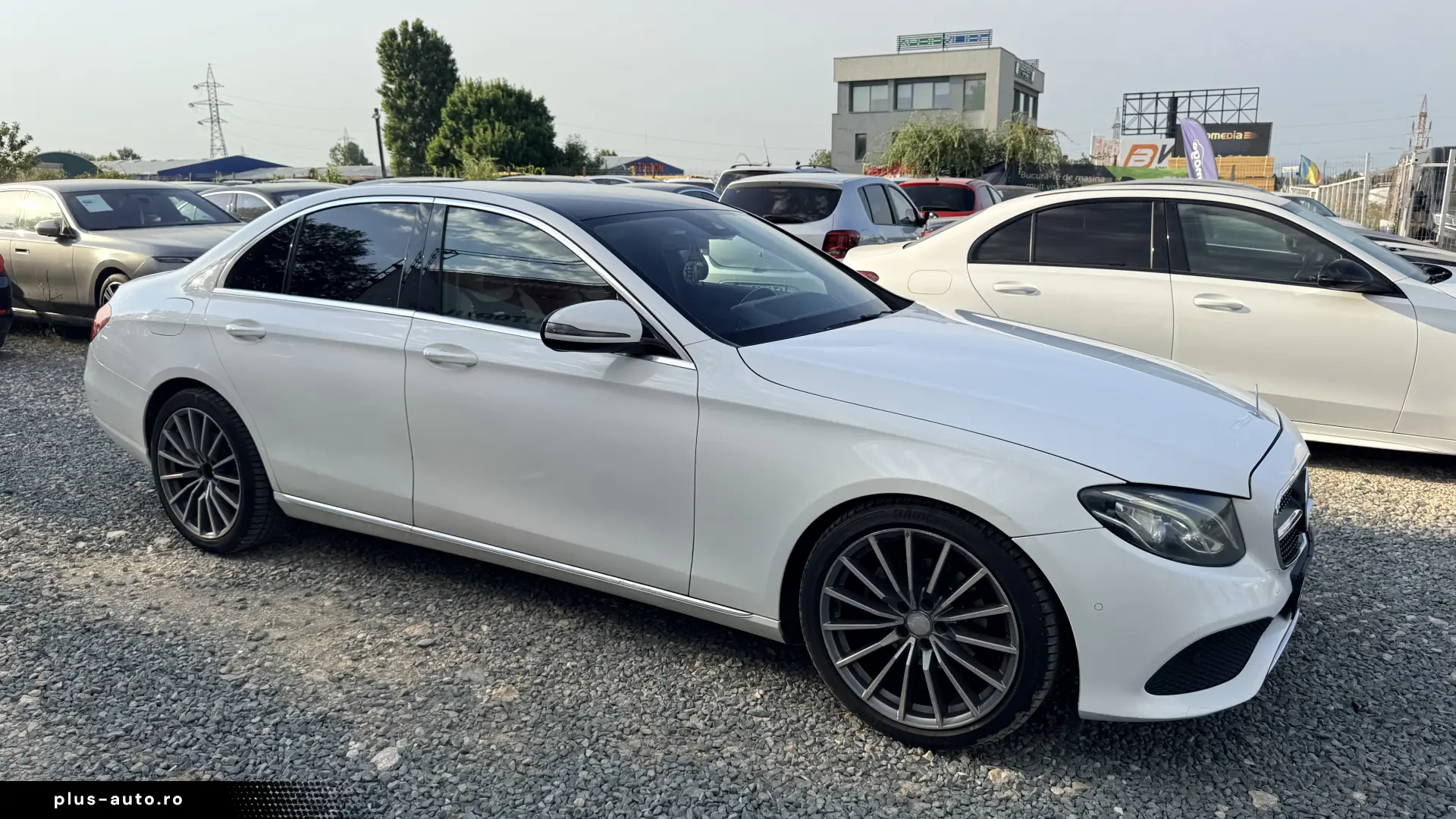 Mercedes-Benz E 220