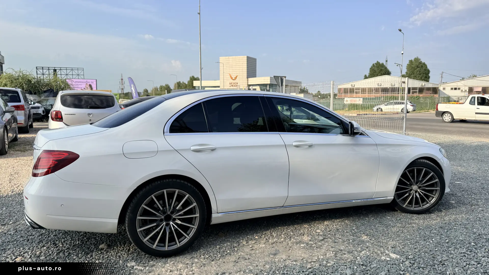 Mercedes-Benz E 220