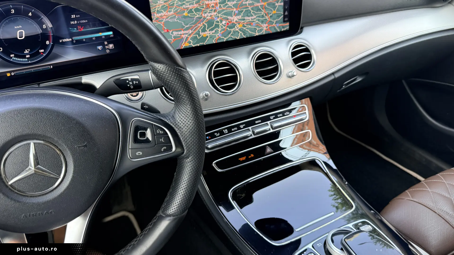 Mercedes-Benz E 220