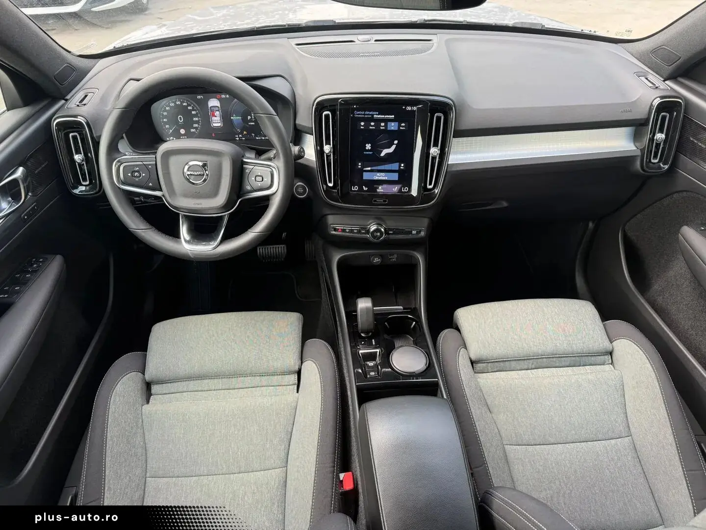 Volvo Xc-40