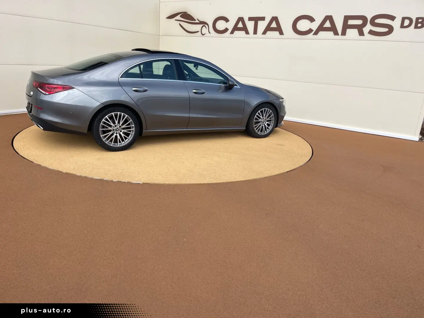 Mercedes-Benz Cla-220