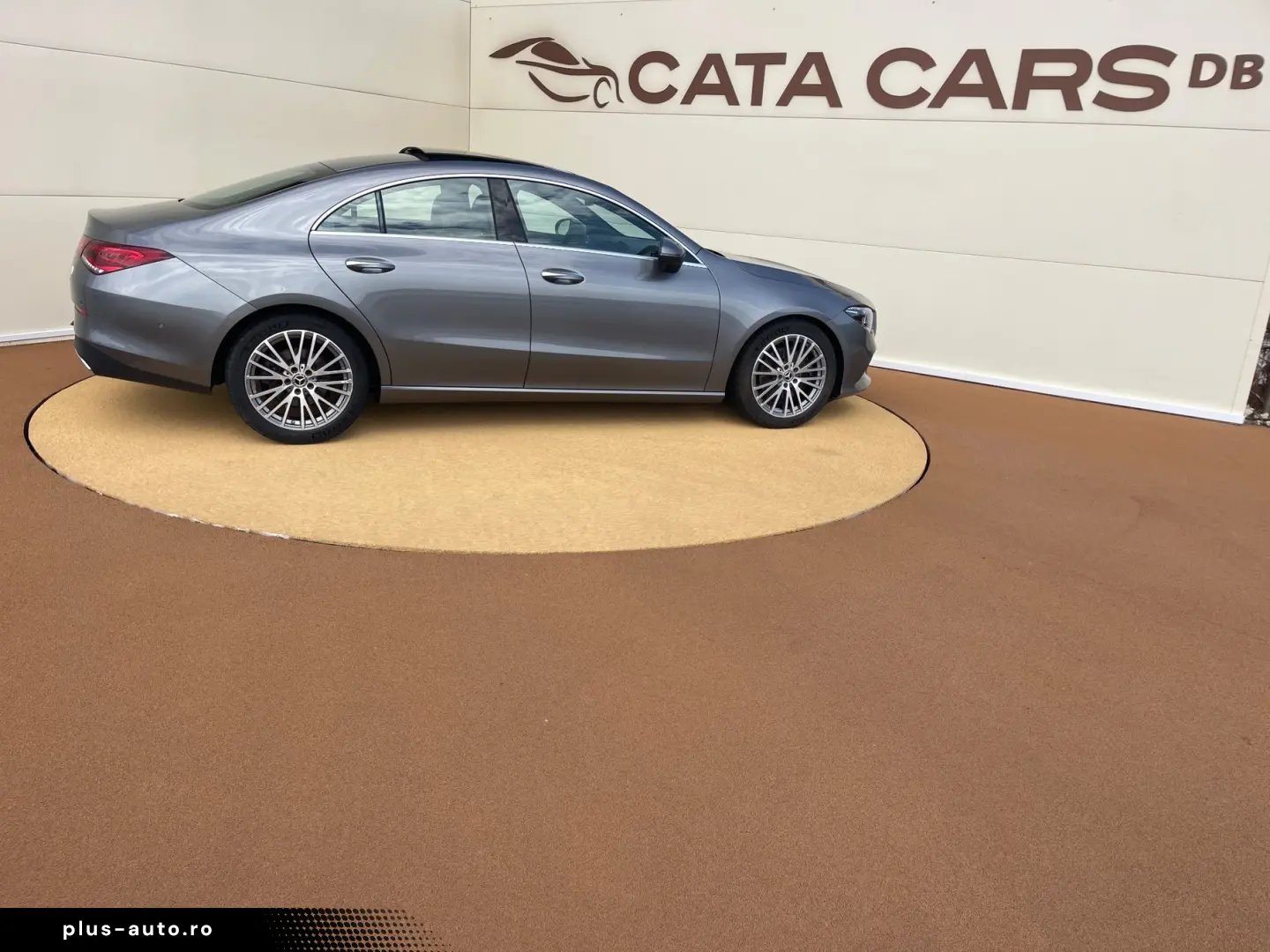 Mercedes-Benz Cla-220