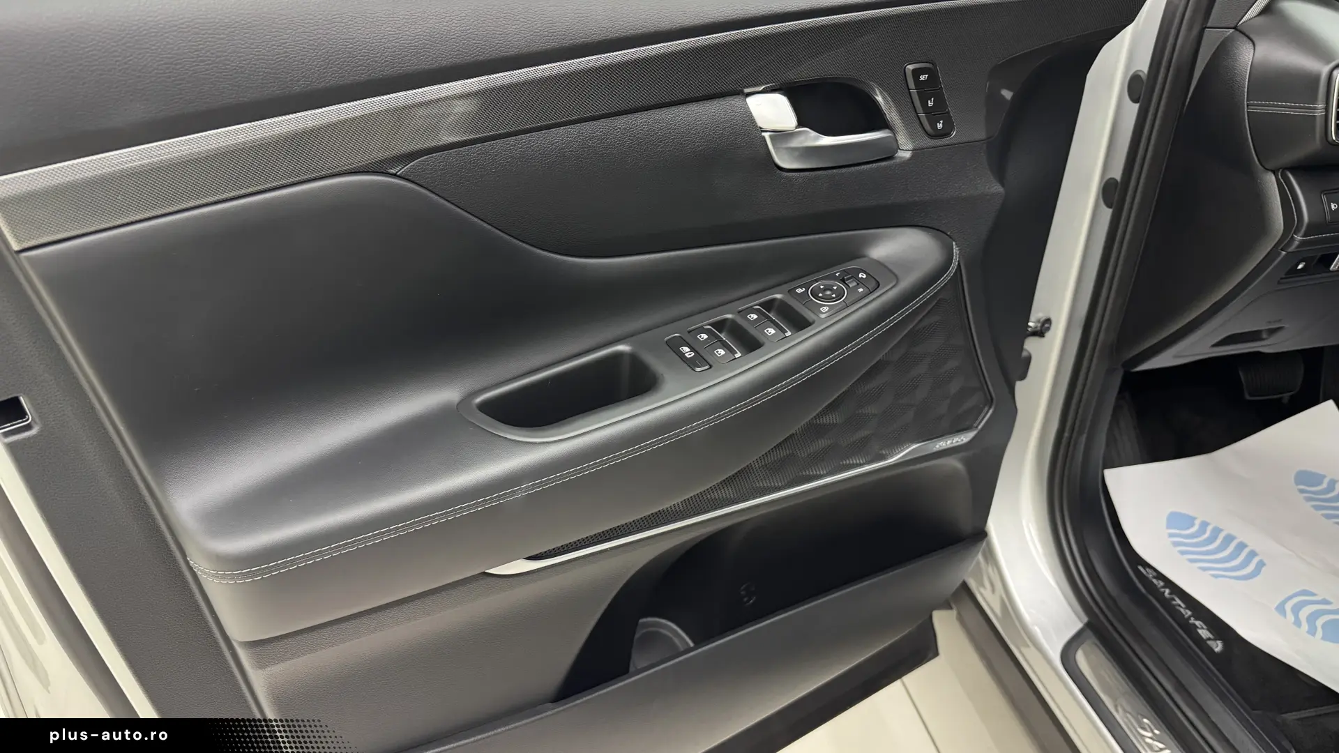 Hyundai SantaFe Plug-in Hybrid 265 CP 4WD Luxury