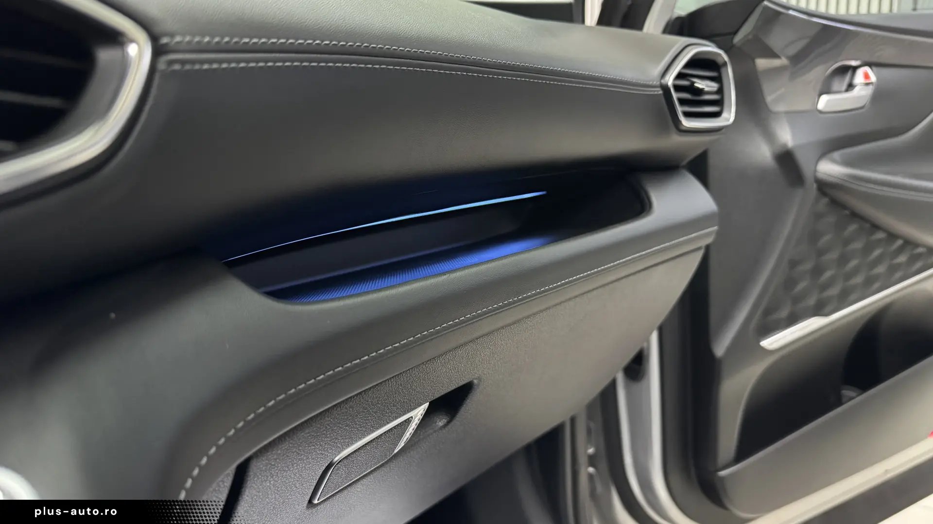 Hyundai SantaFe Plug-in Hybrid 265 CP 4WD Luxury