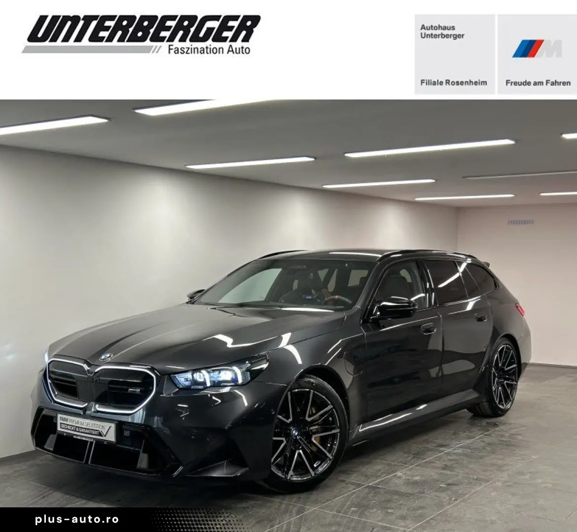BMW M5 Touring Carbon Keramik Pan