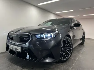 BMW M5 Touring Carbon Keramik Pan