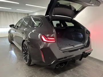 BMW M5 Touring Carbon Keramik Pan