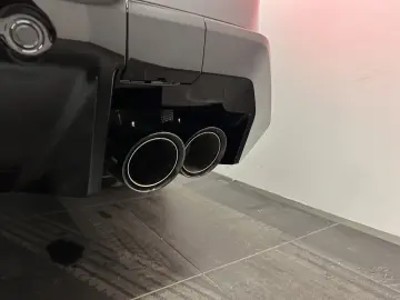 BMW M5 Touring Carbon Keramik Pan