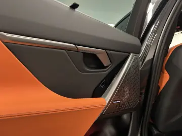 BMW M5 Touring Carbon Keramik Pan