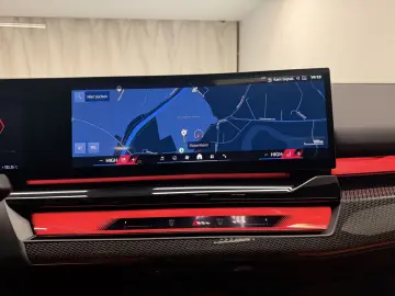 BMW M5 Touring Carbon Keramik Pan