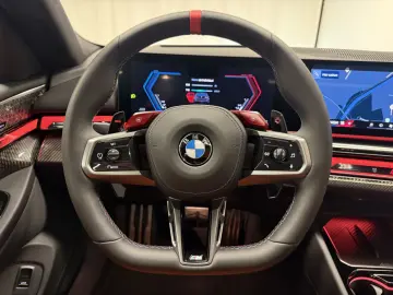 BMW M5 Touring Carbon Keramik Pan