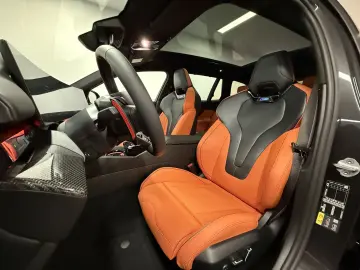 BMW M5 Touring Carbon Keramik Pan