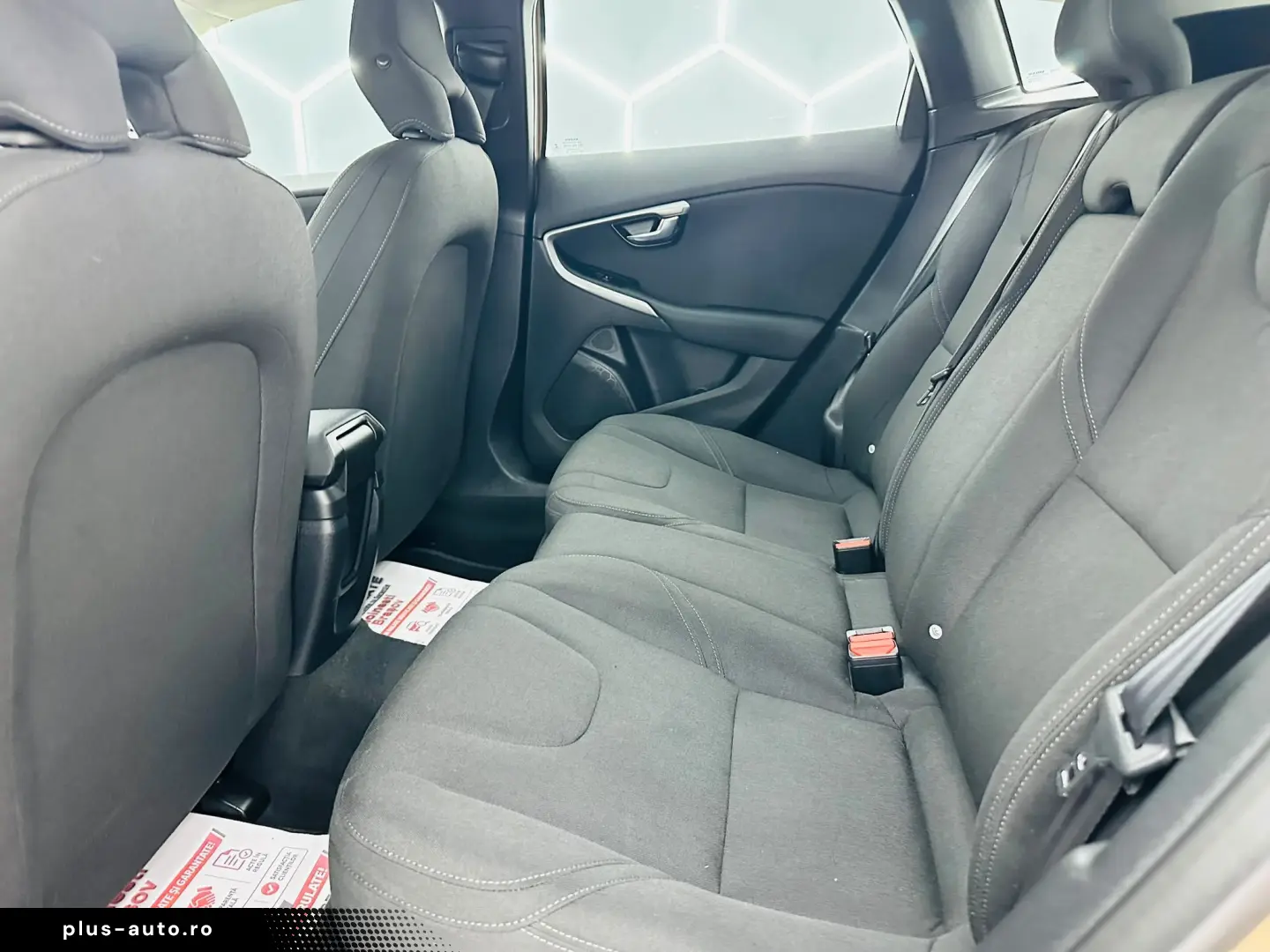 VOLVO V40 2013 1.6D E5 Garantie 12 Luni Rate Avans 0 Doar Cu