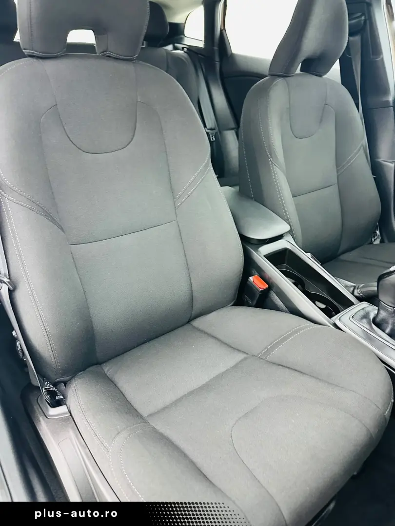VOLVO V40 2013 1.6D E5 Garantie 12 Luni Rate Avans 0 Doar Cu