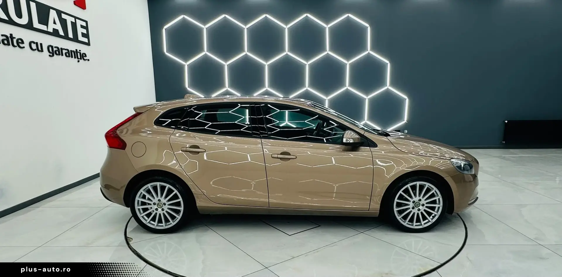 VOLVO V40 2013 1.6D E5 Garantie 12 Luni Rate Avans 0 Doar Cu