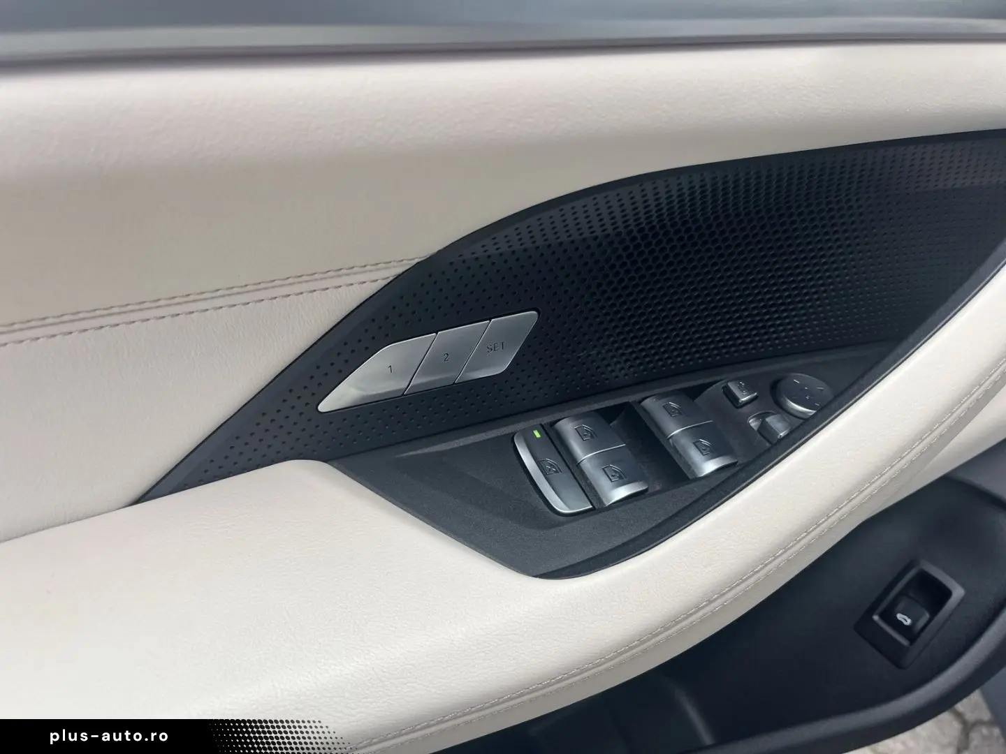 BMW M440i xDrive Gran Coupe Panoramadach Navi Leder