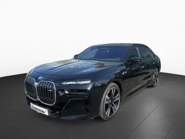 BMW M760e xDr SkyL PA DA-Prof Kristall ExecutiveLo